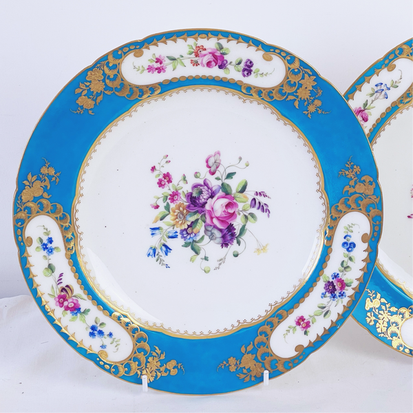 Sèvres soft paste pair of dessert plates, 24.6cm. (E)