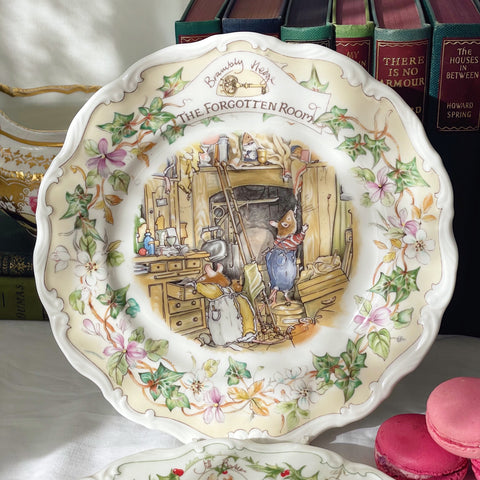 Brambly Hedge The Forgotten Room collectors plate, Royal Doulton