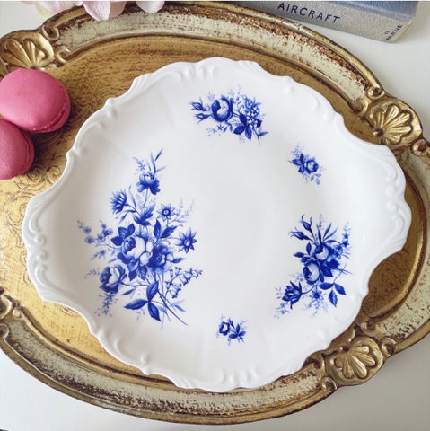 Royal Albert Connoisseur cake plate, blue and white, rare pattern
