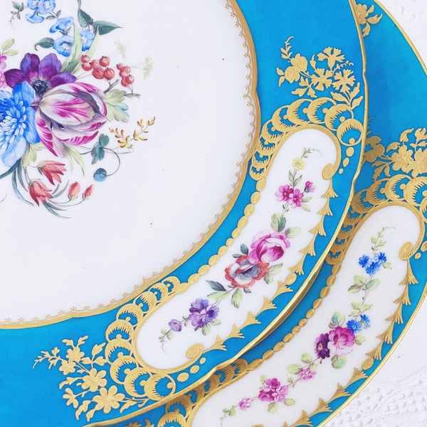 Sèvres soft paste pair of dessert plates, 24.6cm. (D)