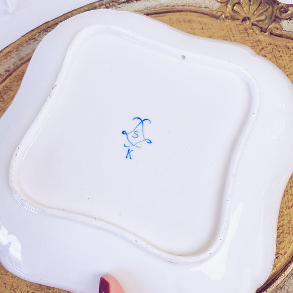 A square form Sèvres soft paste serving dish, 20cm