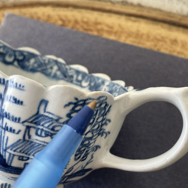 18th Century Bow porcelain butterboat, Desirable Residence pattern, c.1770