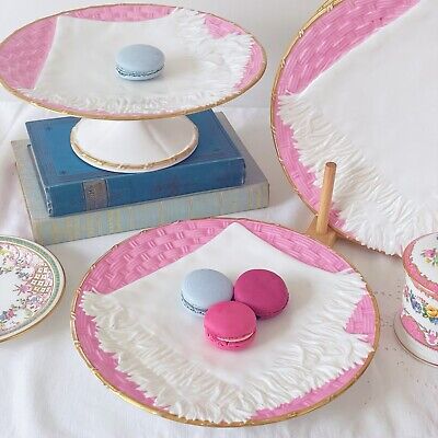 7 piece Bodley dessert service, pink napkin design