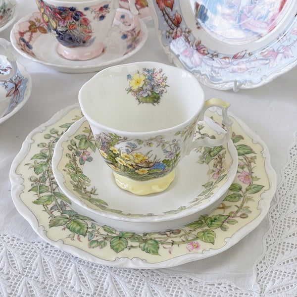 Vintage Doulton Brambly Hedge four seasons teacup duos with matching 8in plates