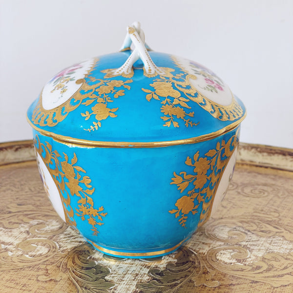 A soft paste Sèvres sucrier sugar bowl with cover