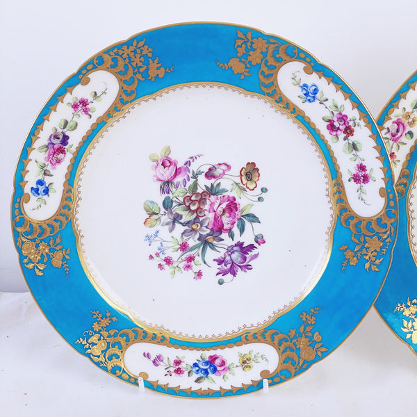 Sèvres soft paste pair of dessert plates, 24.6cm. (G)