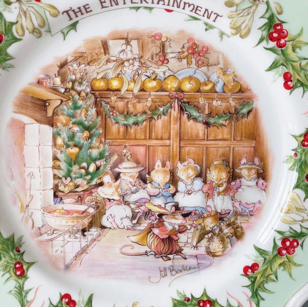 Christmas Brambly Hedge plate The Entertainment, Jill Barklem for Royal Doulton