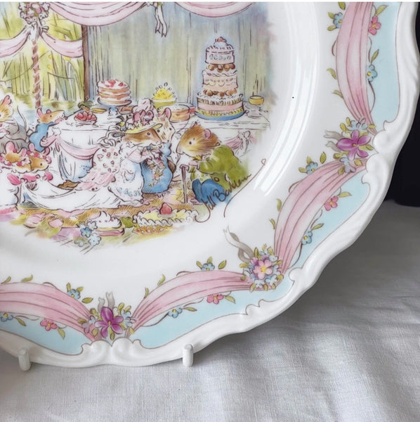 Brambly Hedge cabinet plate The Wedding, Jill Barklem for Royal Doulton