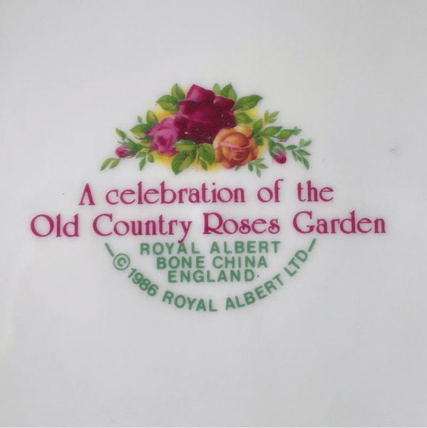Royal Albert Celebration of the Old Country Roses Garden cabinet plate