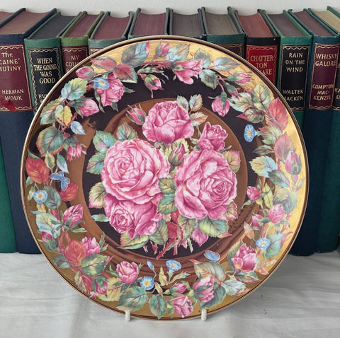Royal Worcester The Queen Elizabeth Roses cabinet plate, cabbage roses and gilt