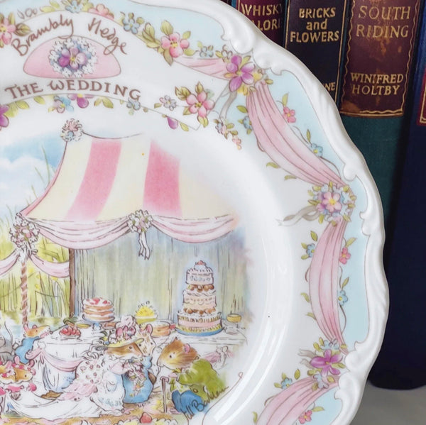 Brambly Hedge cabinet plate The Wedding, Jill Barklem for Royal Doulton