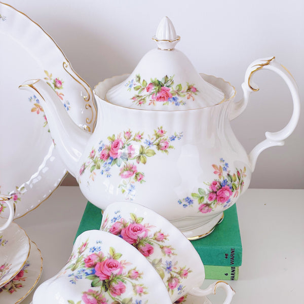 Royal Albert Moss Rose 22 piece vintage tea set including teapot